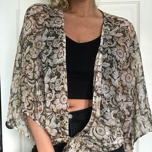 AEO Floral Kimono - M